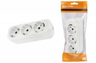 колодка розеточная 3 гнезда 2п+3 16а 250в белая