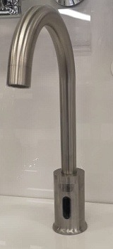4817-19-нержавеющая сталь. смеситель для умывальника сенсорный, поворотный излив 360 градусов